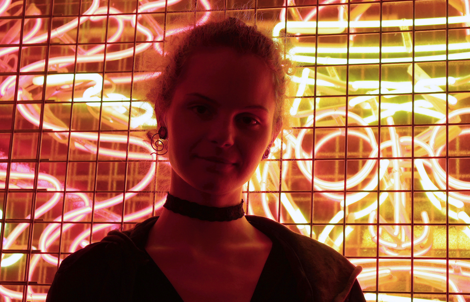 Photo de nuit portrait de emeline